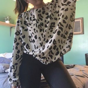 Oversized leopard print sweater
